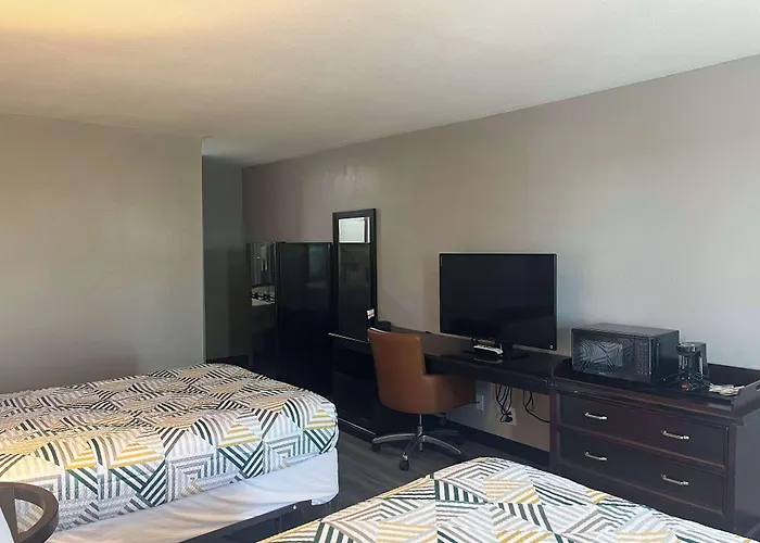 Motel 6 Borger, Tx Boom Town