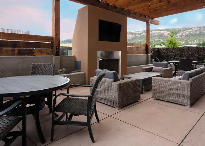 Holiday Inn Express & Suites - The Dalles By Ihg