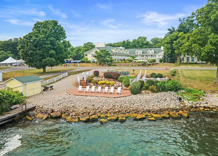 Kelleys Island Venture Resort