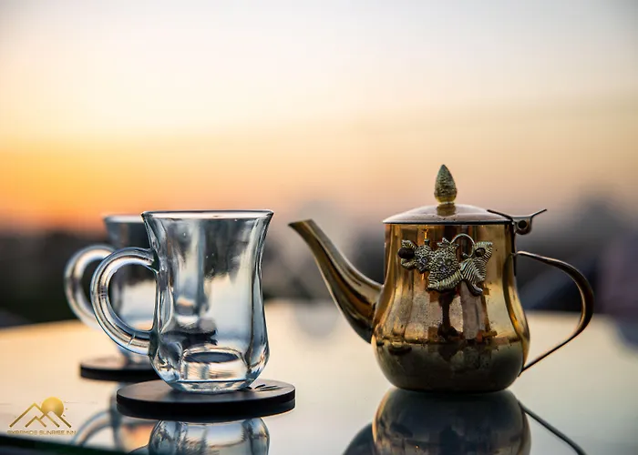 Pyramids Sunrise Inn