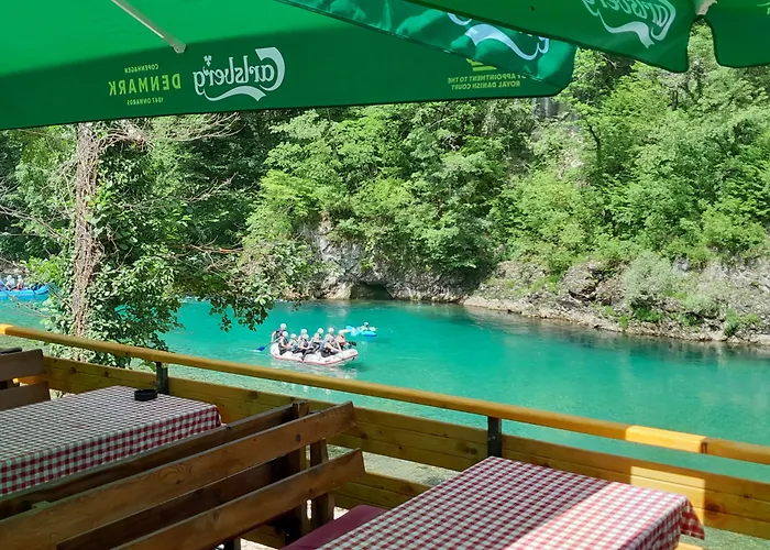 Rafting Camp Encijan