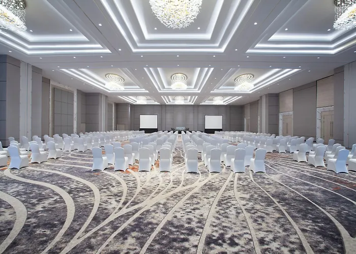 Harris Hotel & Convention Cibinong City Mall Bogor