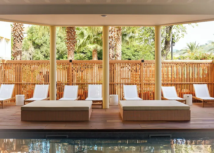 Villa Camille Hotel & Spa