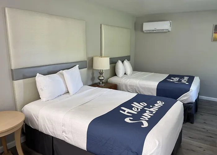 Sunglow Motel
