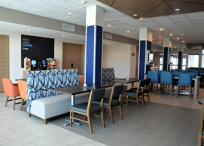 Holiday Inn Express - Cabot By Ihg