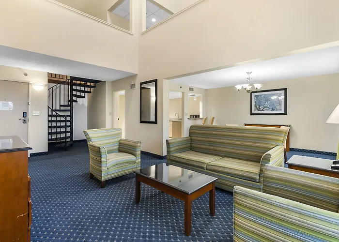 Thousand Hills Resort Hotel