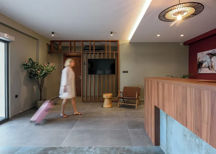 Amyntas Seafront Hotel - Adults Only