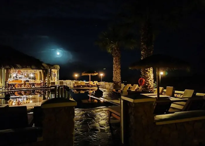 Villa Manos Hotel