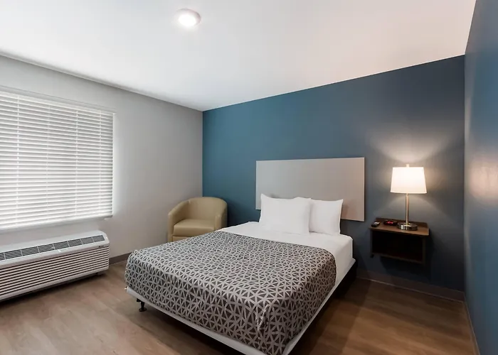 Woodspring Suites Chandler Airport