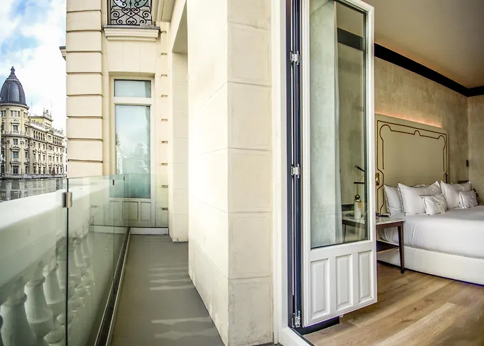 Hotel Montera Madrid, Curio Collection By Hilton