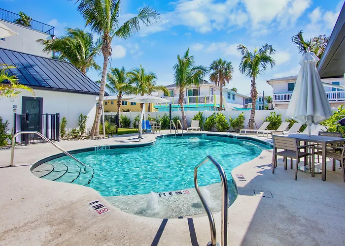 The Retreat At Anna Maria Island Inn