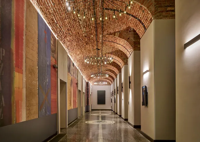 Hotel Verte, Warsaw, Autograph Collection