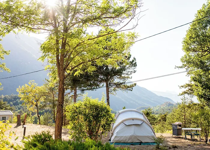Camping Rcn Les Collines De Castellane