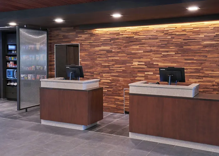 Courtyard By Marriott Petoskey At Victories Square
