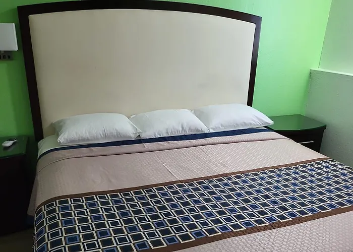 Value Inn & Suites Salina