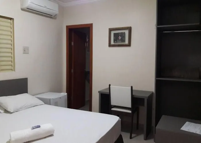 Hotel Express - Leva e busca no aeroporto grátis 24 horas