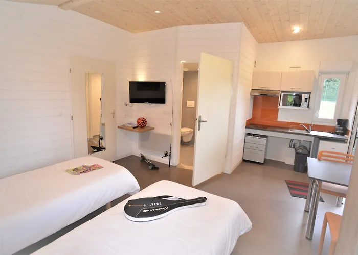 Camping Le Val De Landrouet