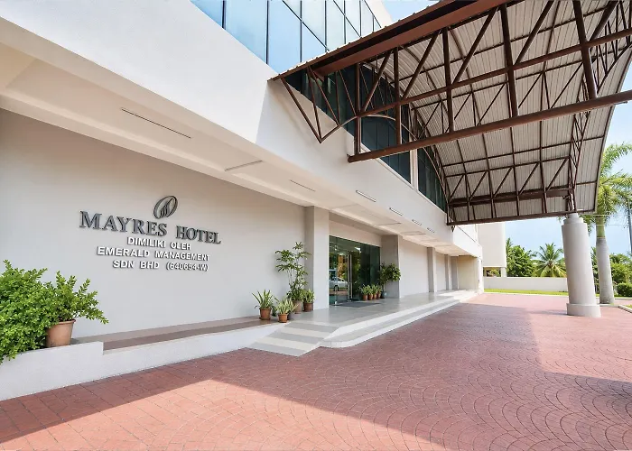 Palette - Kota Tinggi Mayres Hotel