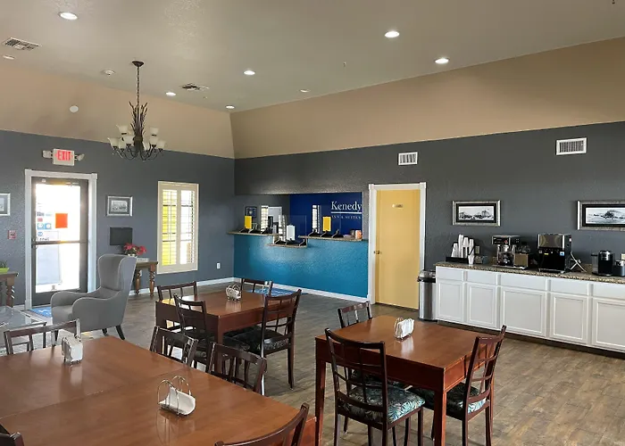 Kenedy Inn And Suites