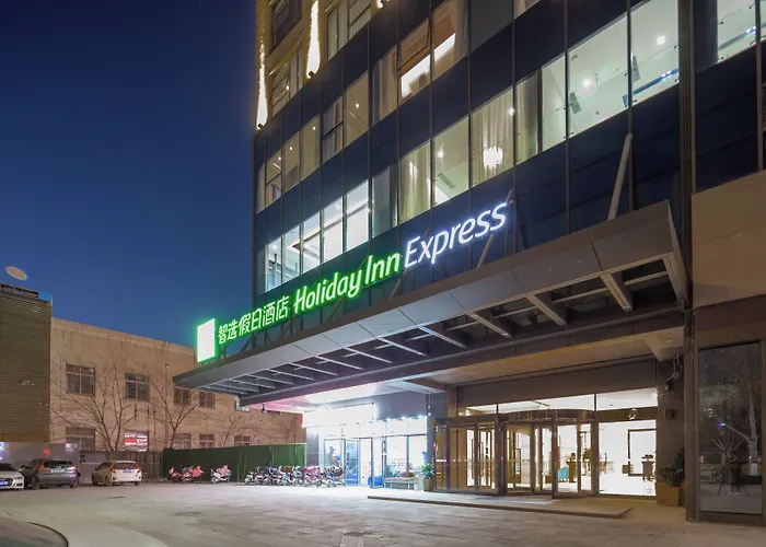 Holiday Inn Express Kaifeng City Center By Ihg