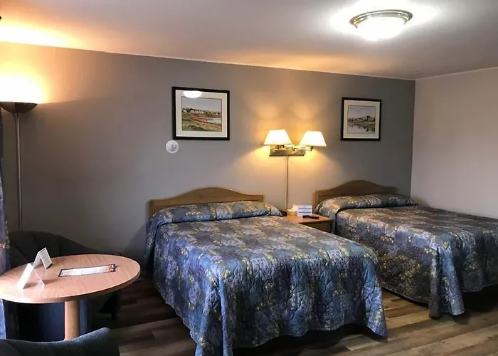 Coastal Inn - Kingfisher