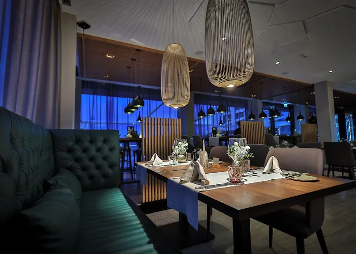 Hotel Seven