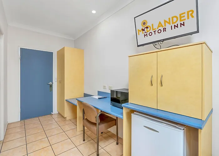Midlander Motor Inn