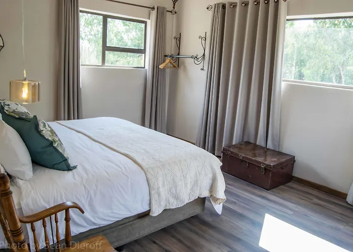 The Fat Mulberry Guest Farm