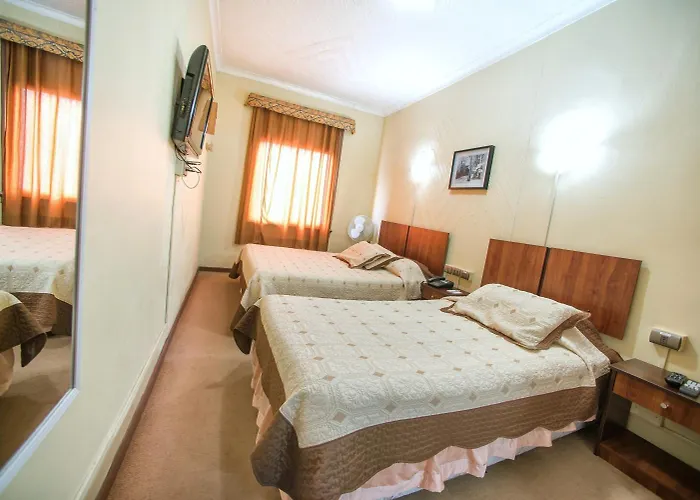 Hotel Sahara Inn