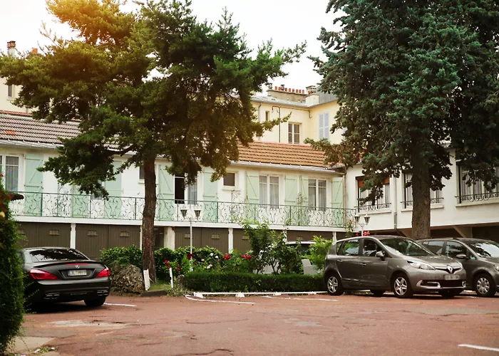 Hotel Du Cheval Rouge