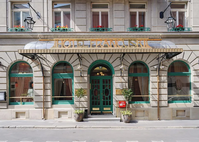 Hotel H15 Francuski Old Town - Destigo Hotels
