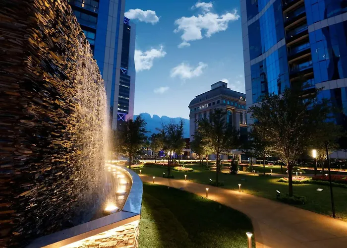 Safi Royal Luxury Metropolitan