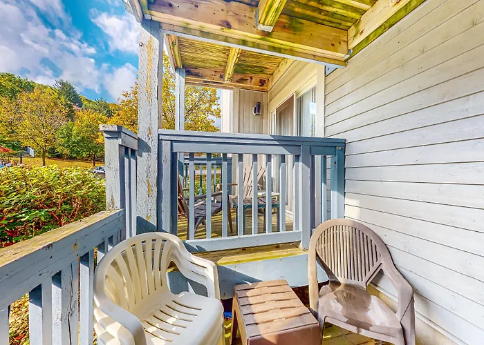 Condo 212 At North Creek Resort By Vacasa