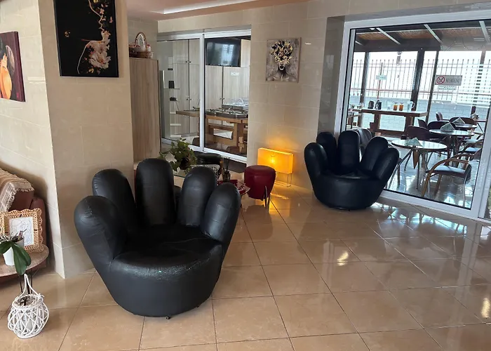 Nikolakakis Rooms Lavrio
