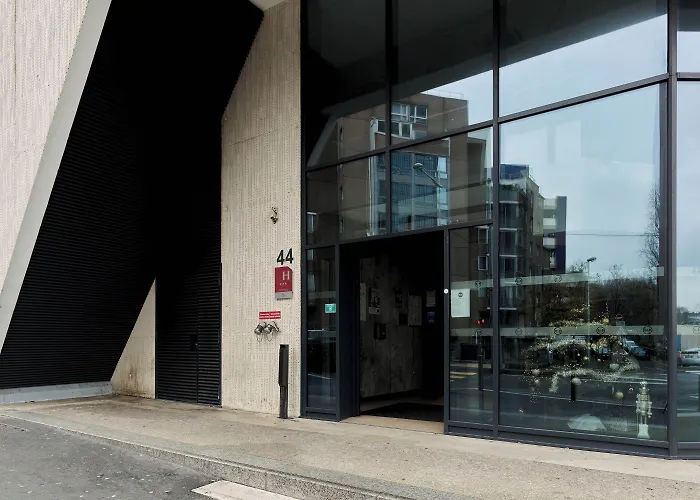 B&B Hotel Paris Porte De Bagnolet