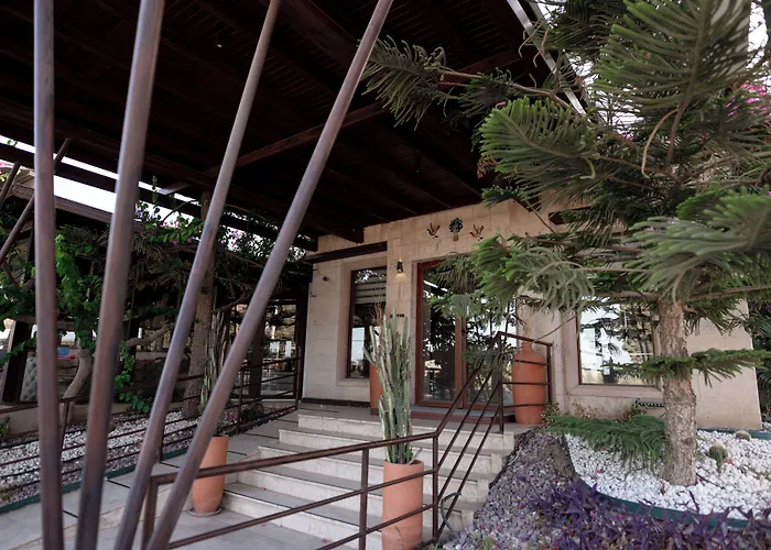 Mare Garden Hotel