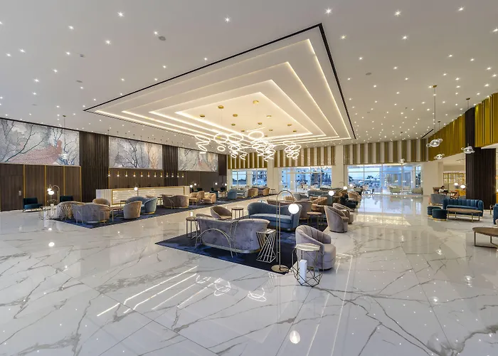 Chrysomare Beach Hotel & Resort