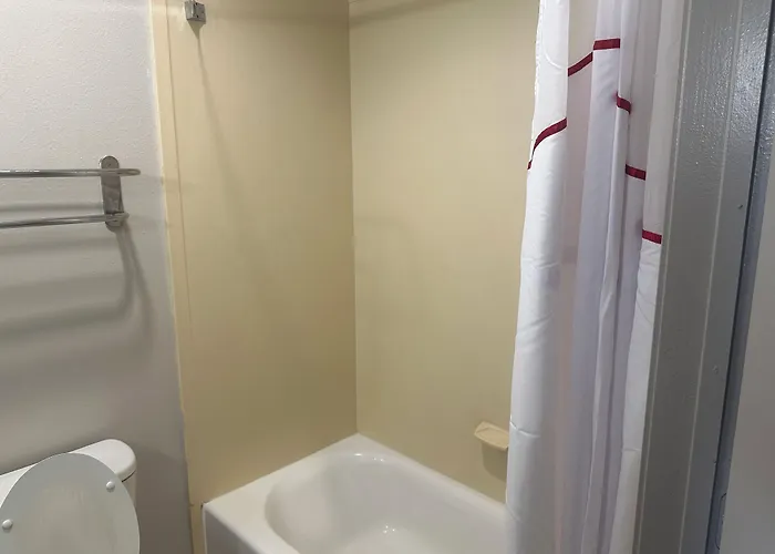 Red Roof Inn La Porte