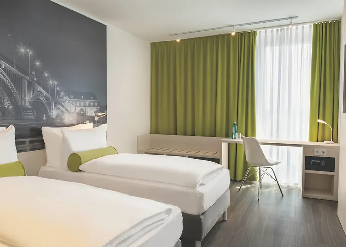 Super 8 By Wyndham Mainz Zollhafen