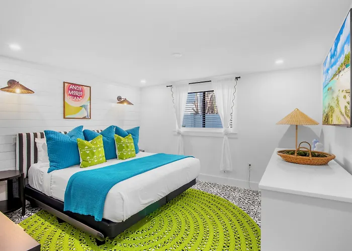 Captain'S Quarters At Anna Maria Island Inn