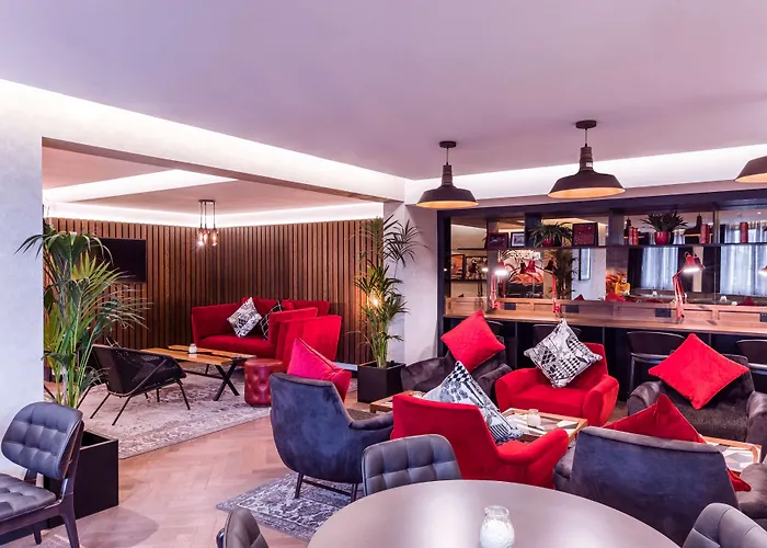 Radisson Red London Heathrow