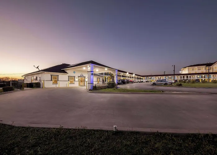 Days Inn By Wyndham Gainesville