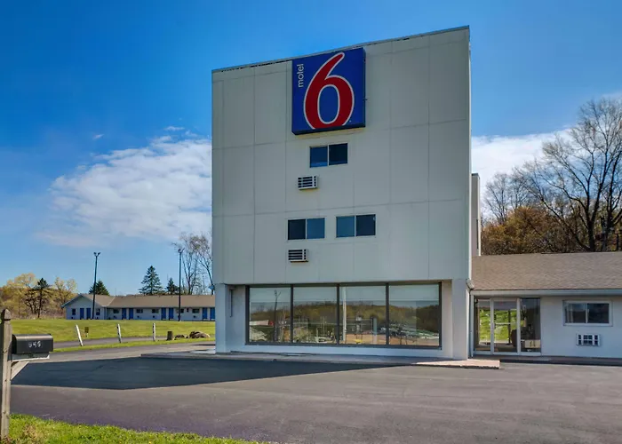 Motel 6 Bellville, Oh