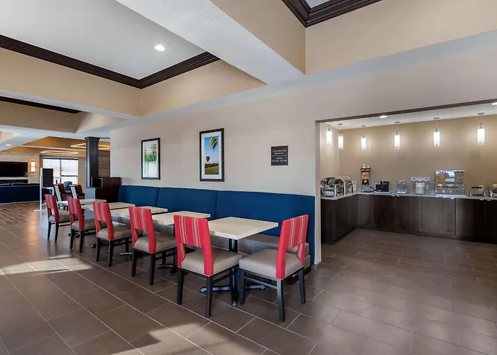 Comfort Inn & Suites Cedar Rapids Cid Eastern Iowa Airport