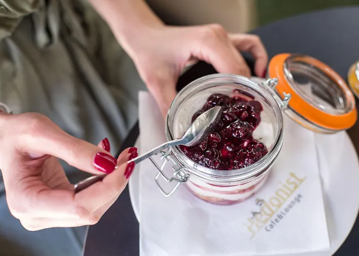 Hotel Grand Hedonist