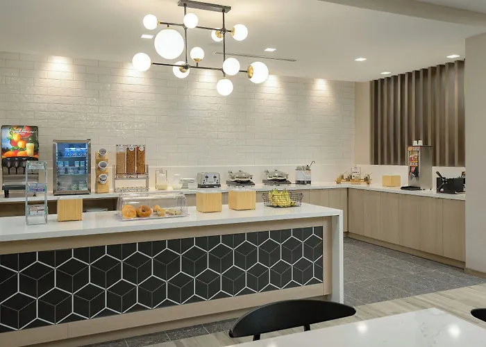 Fairfield By Marriott Inn & Suites Cincinnati Oakley