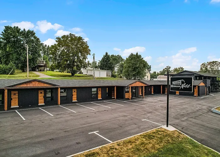 Hermann Motel