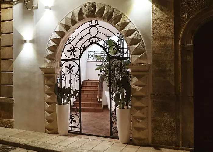 Albergo Diffuso Dimora Rossi Charme B&B