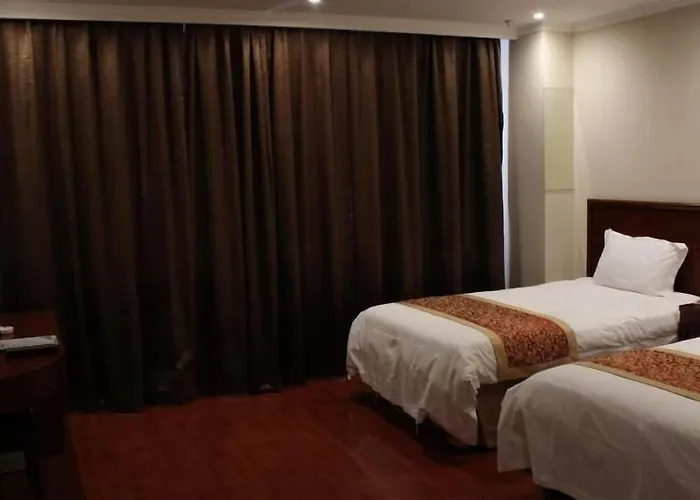 Shell Lishui High Speed Railway Station Hotel