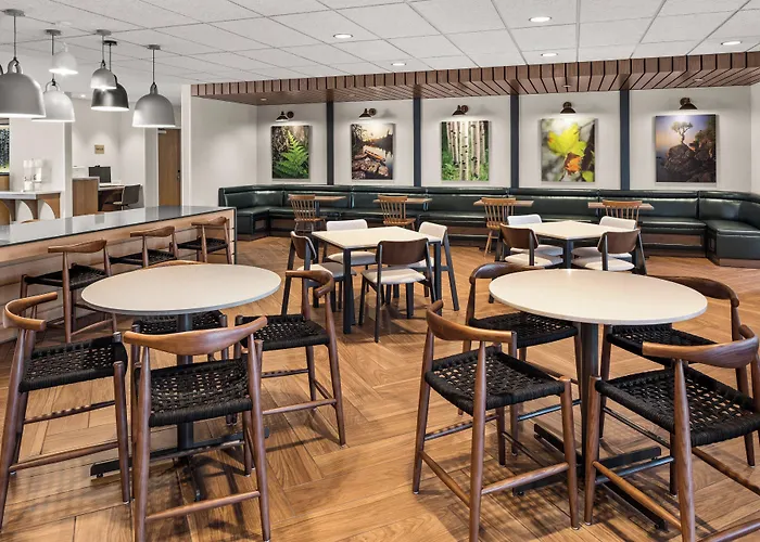 Fairfield By Marriott Inn & Suites Duluth